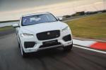 Jaguar F-Pace S 30d AWD 2016 года (ZA)